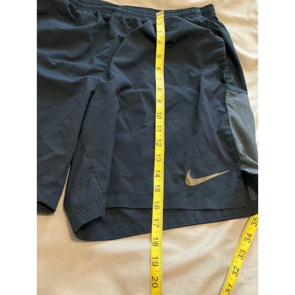 Nike Flex Men's Dri-Fit Challenger Running Shorts size L - Picture 8 of 8